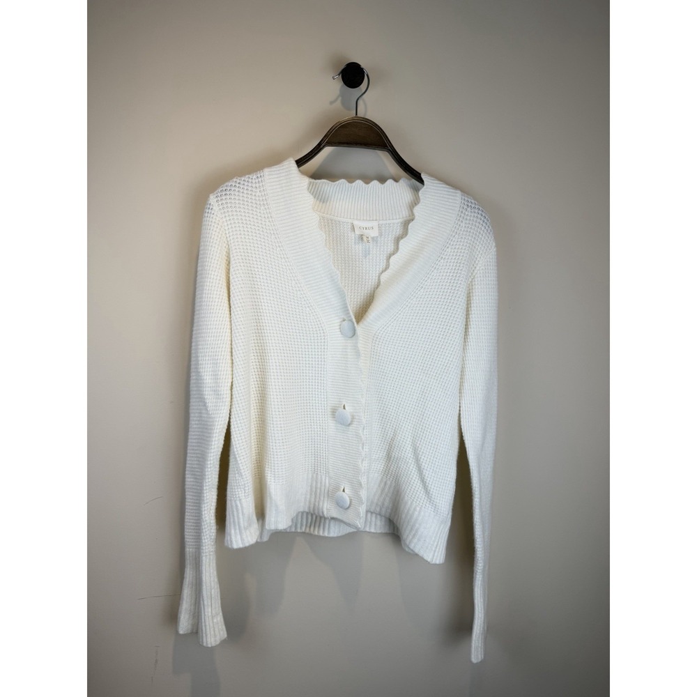 Cyrus Women's White Scalloped Button Front Textured Soft Waffle Knit Cardigan M